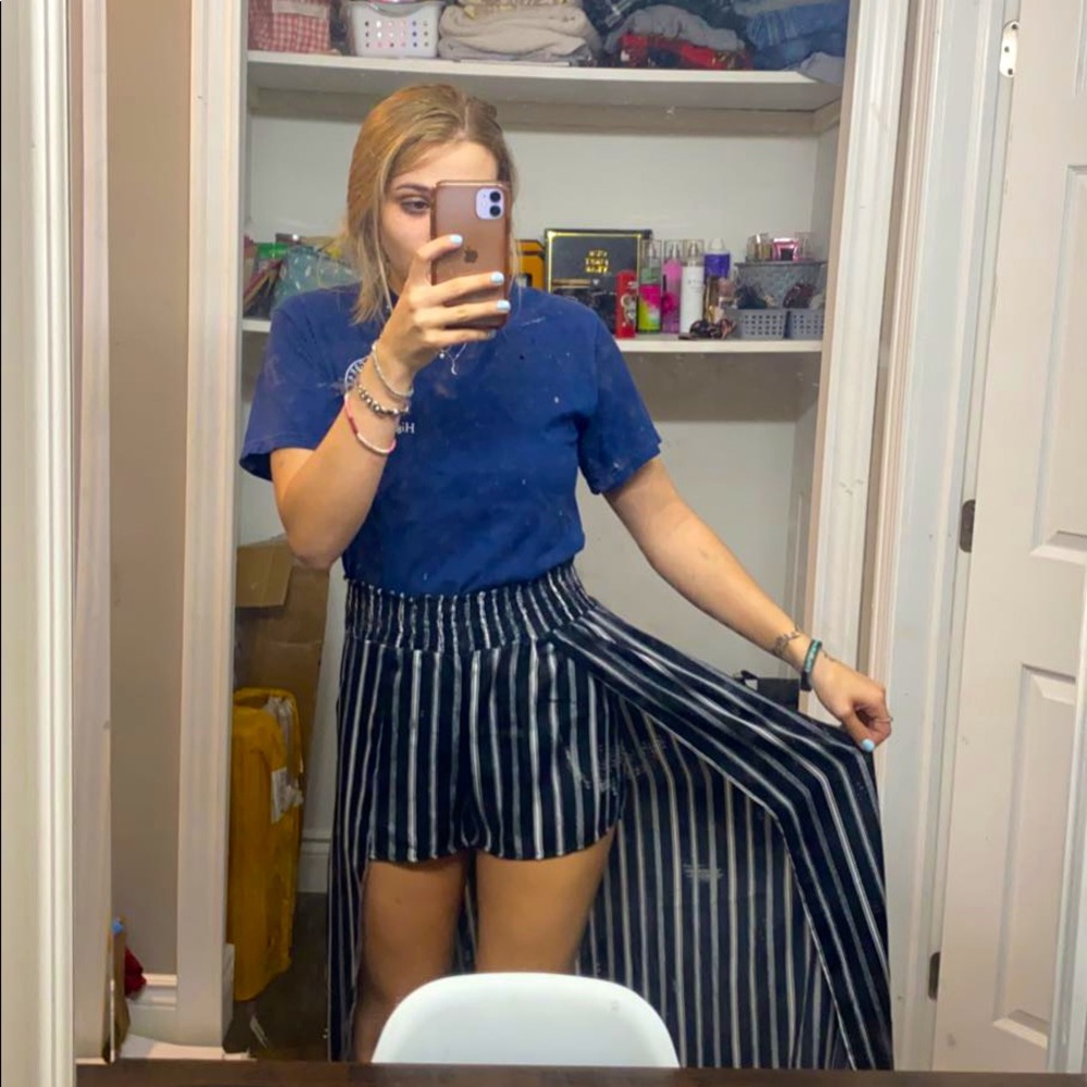 striped shorts with flowey back